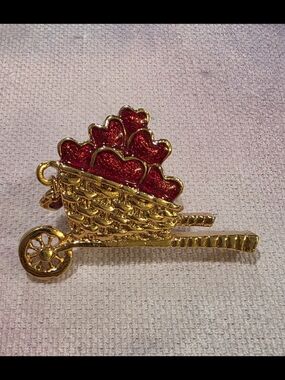 Avon Gold-Tone Wheelbarrow Brooch with Red Glitter Hearts